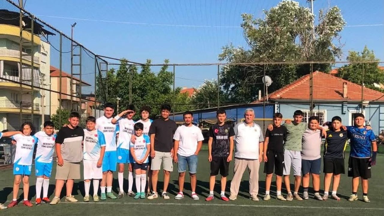 Kur’an kursunda örnek dayanışma