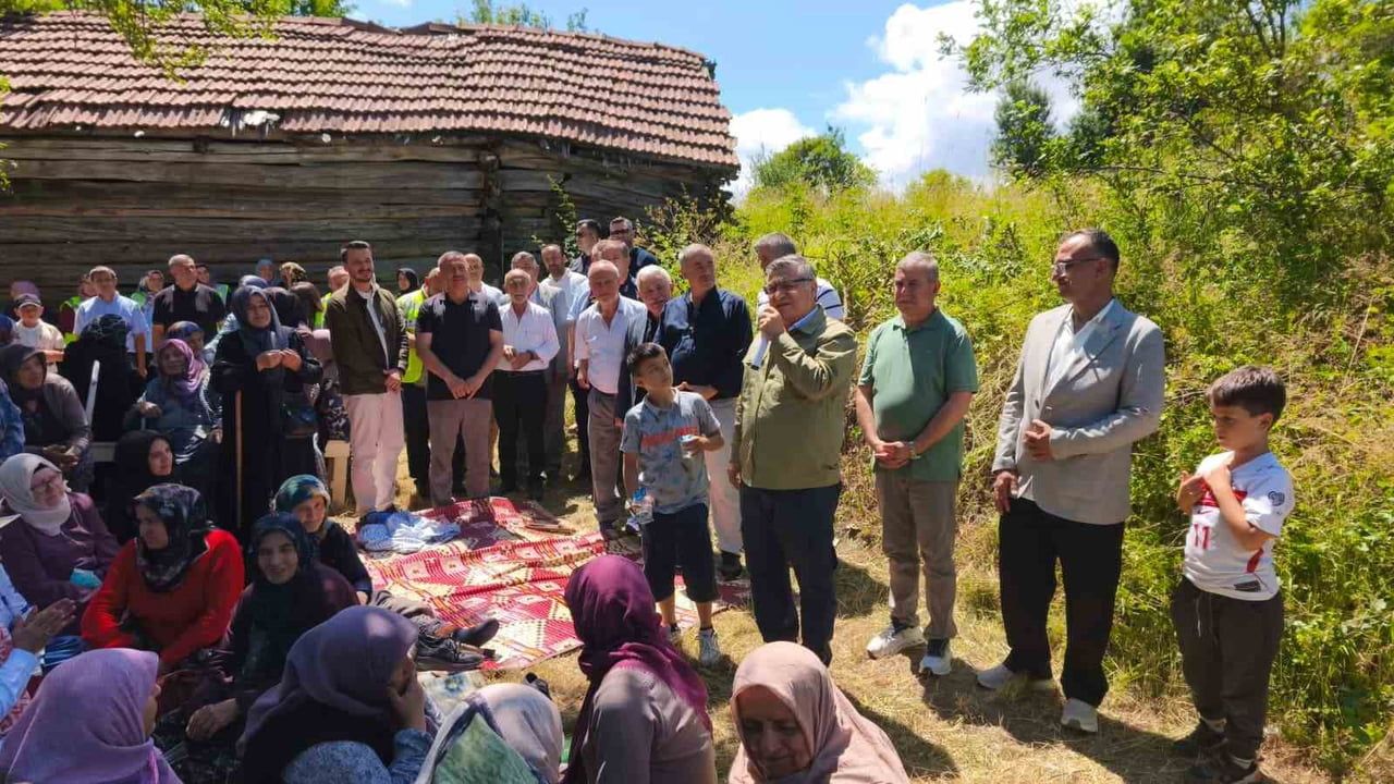 Kurtlu köyünde asırlık yağmur ve şükür duası yapıldı