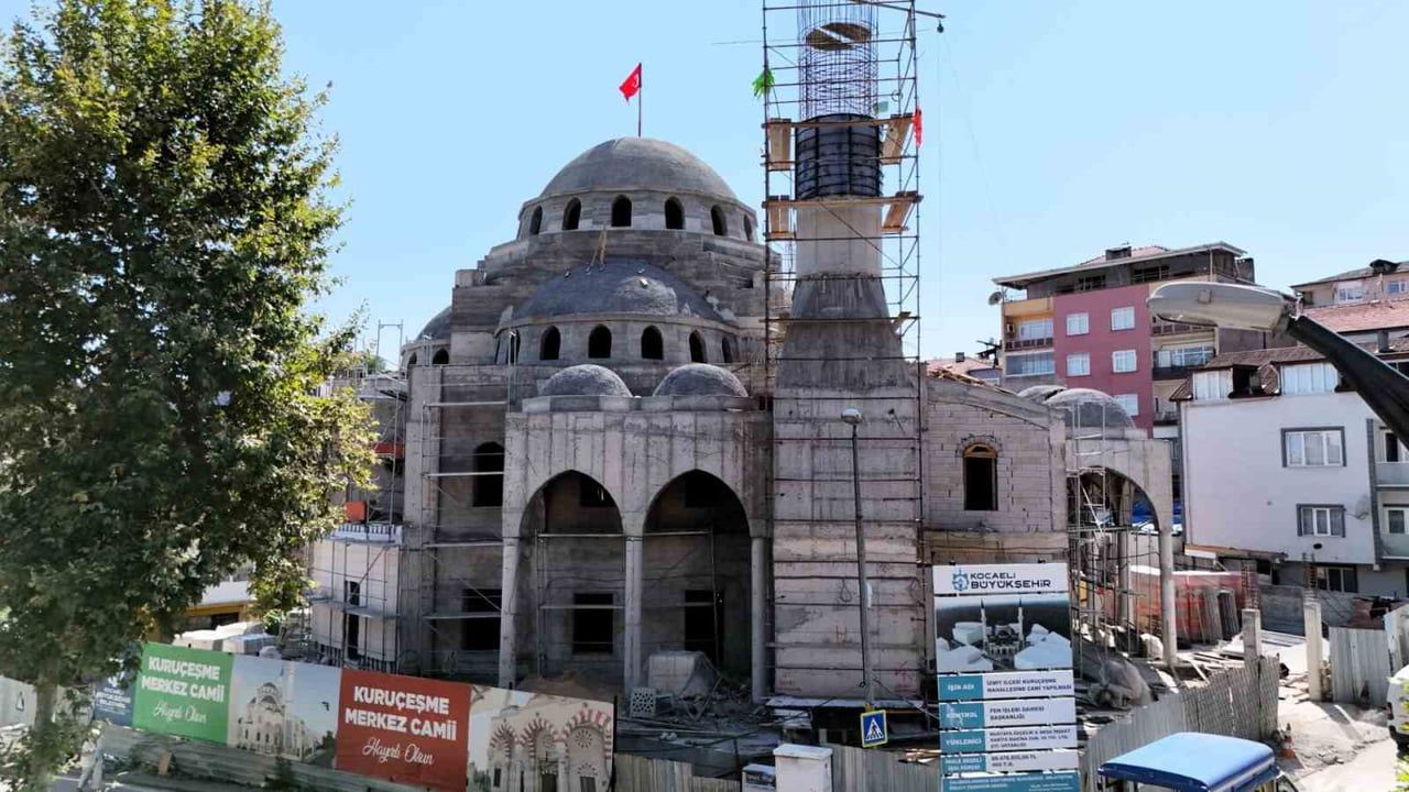 Kuruçeşme Merkez Cami projesinde fiziki gerçekleşme yüzde 54'e ulaştı