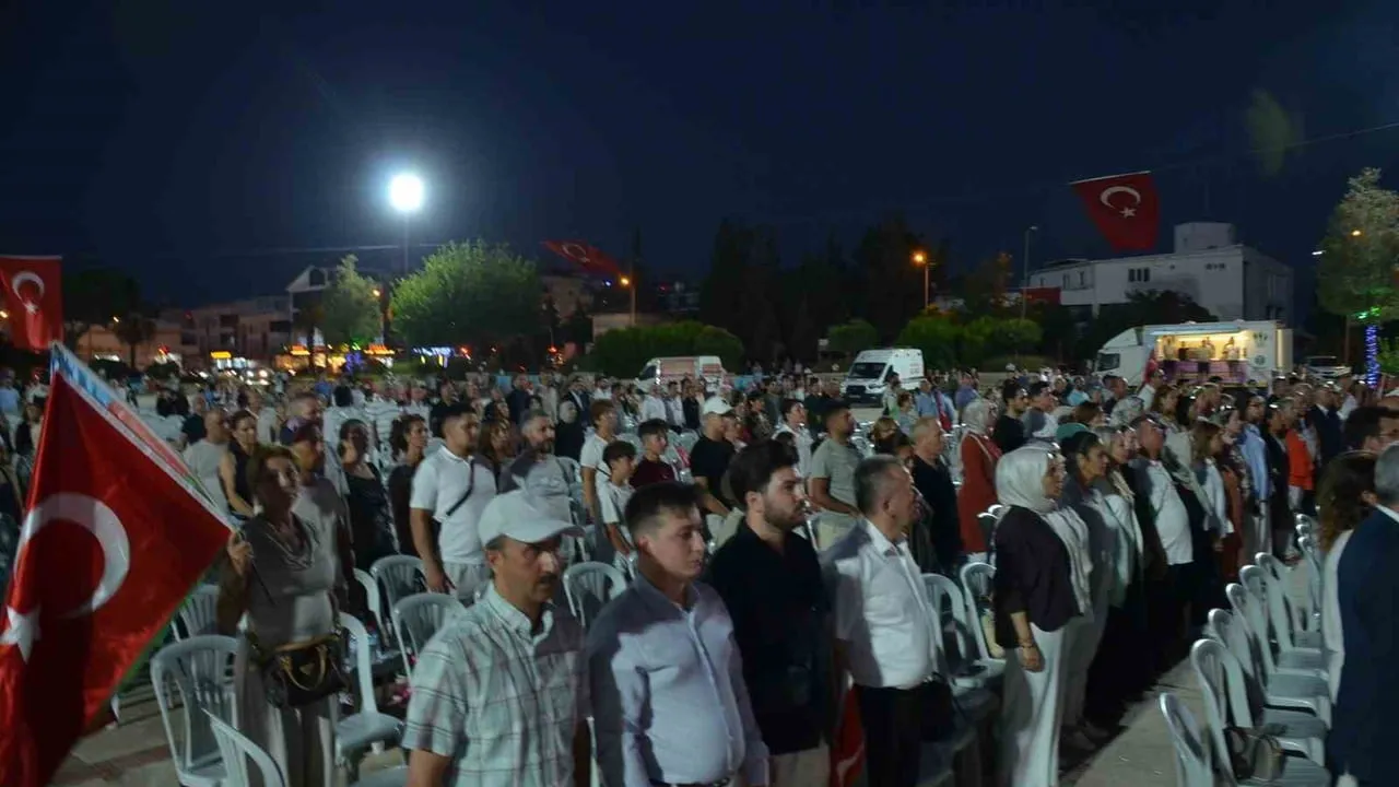 Kuşadası, Didim ve Bozdoğan’da 15 Temmuz unutulmadı