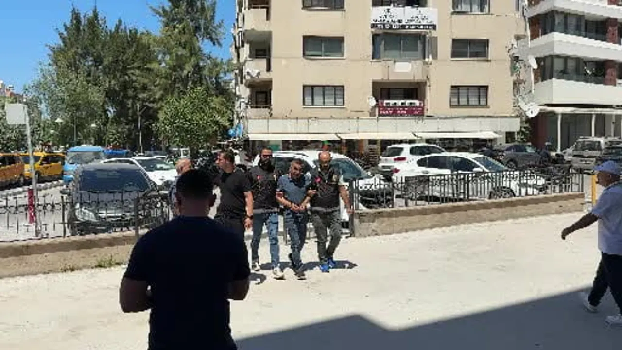 kuşadası'nda çıkan kavgada bıçaklanma sonucu bir kişi yaşamını yitirdi