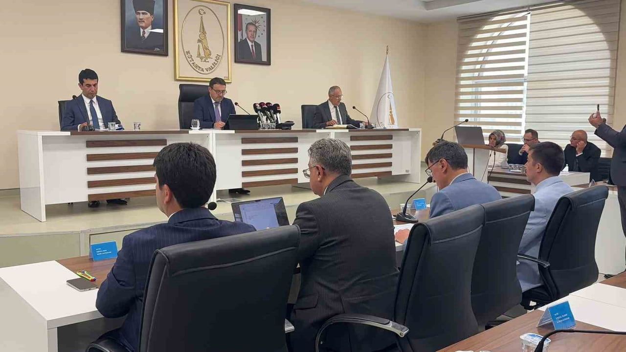 Kütahya'da 10,1 milyar liralık kamu yatırımı 2026'da sürüyor