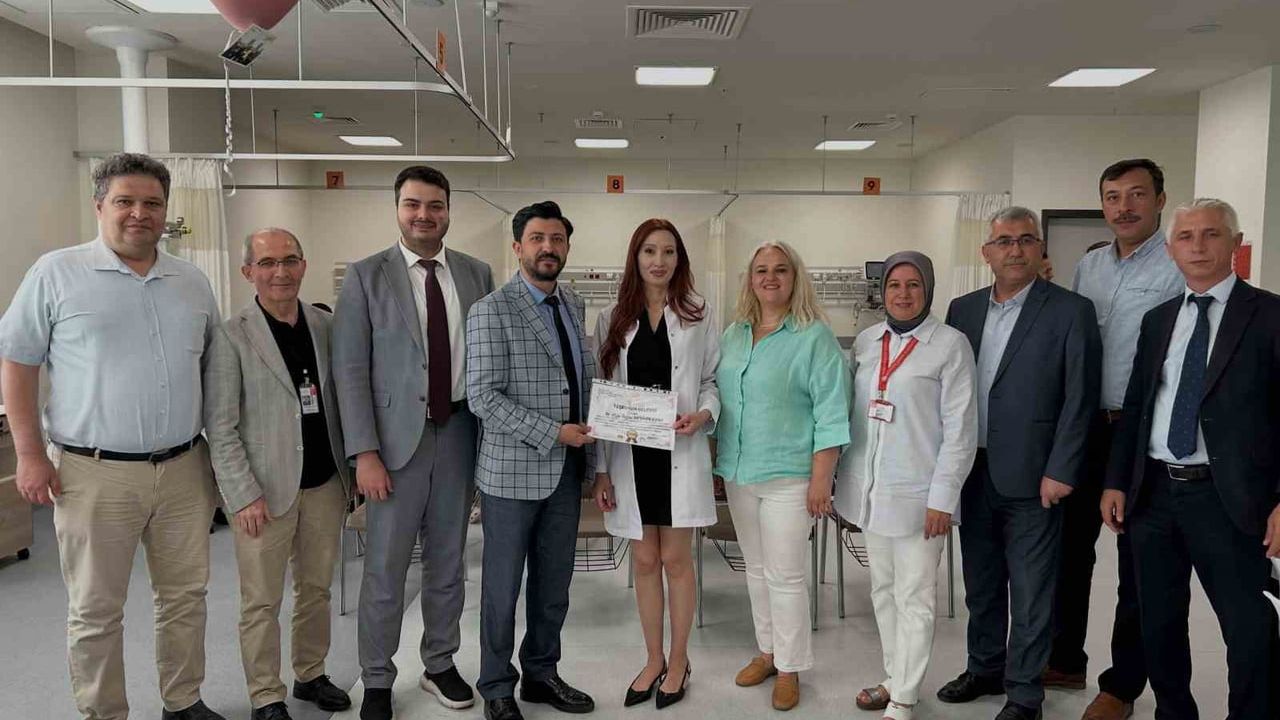 Kütahya Şehir Hastanesi’nde genel cerrahi uzmanı sevinci