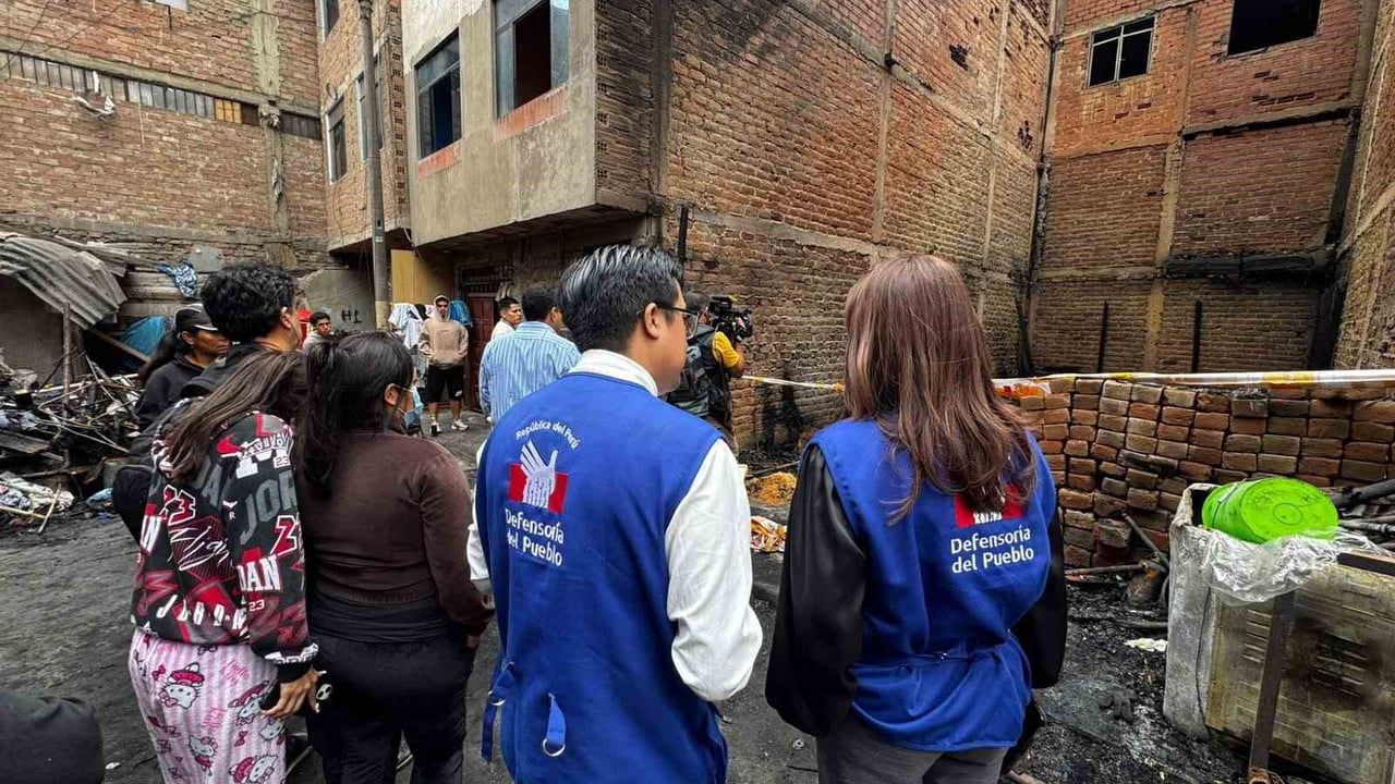 La Victoria'da kundaklama şüphesi: aynı aileden 10 kişi hayatını kaybetti