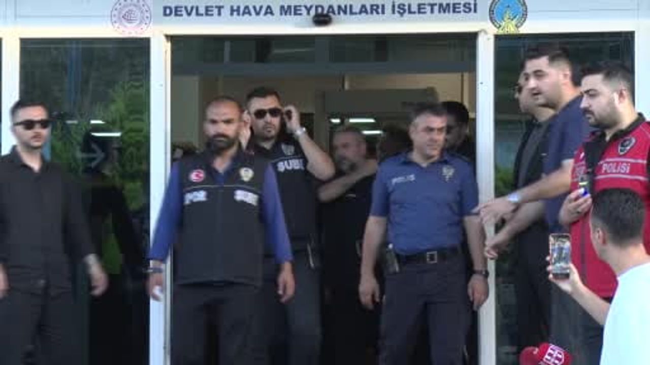 Leandro Trossard İstanbul'da: sağlık kontrolleri için geldi