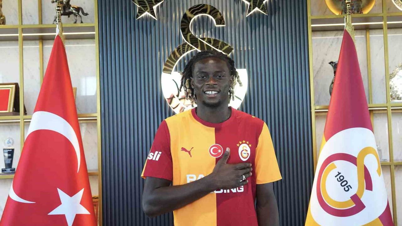 Lesley Ugochukwu, Galatasaray'ın 11. fransız futbolcusu oldu