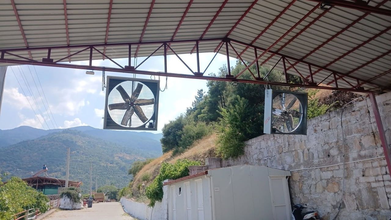 Mahalle sosyal tesislerine serinlik: fan montajıyla yaz konforu artırıldı