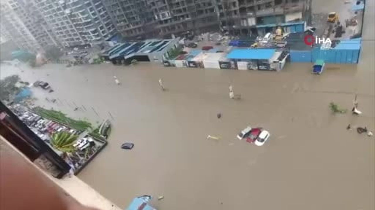 Maharaştra'da muson felaketi: 19 ölü