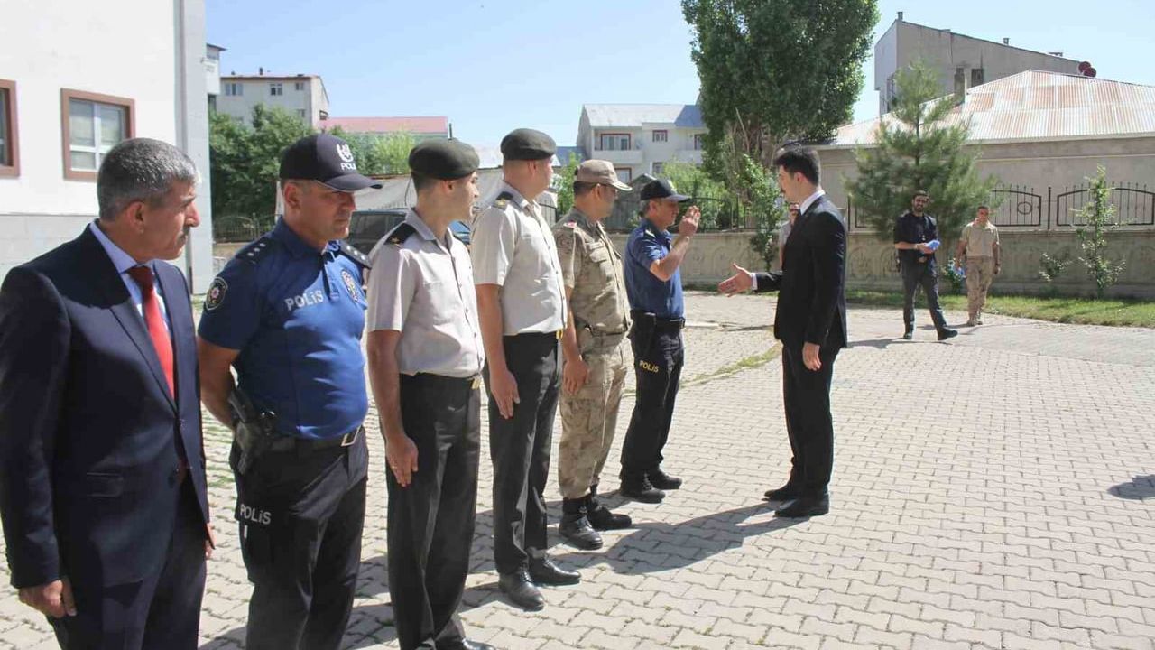 Malazgirt kaymakamı Ahmed Tayyib Kahraman göreve başladı