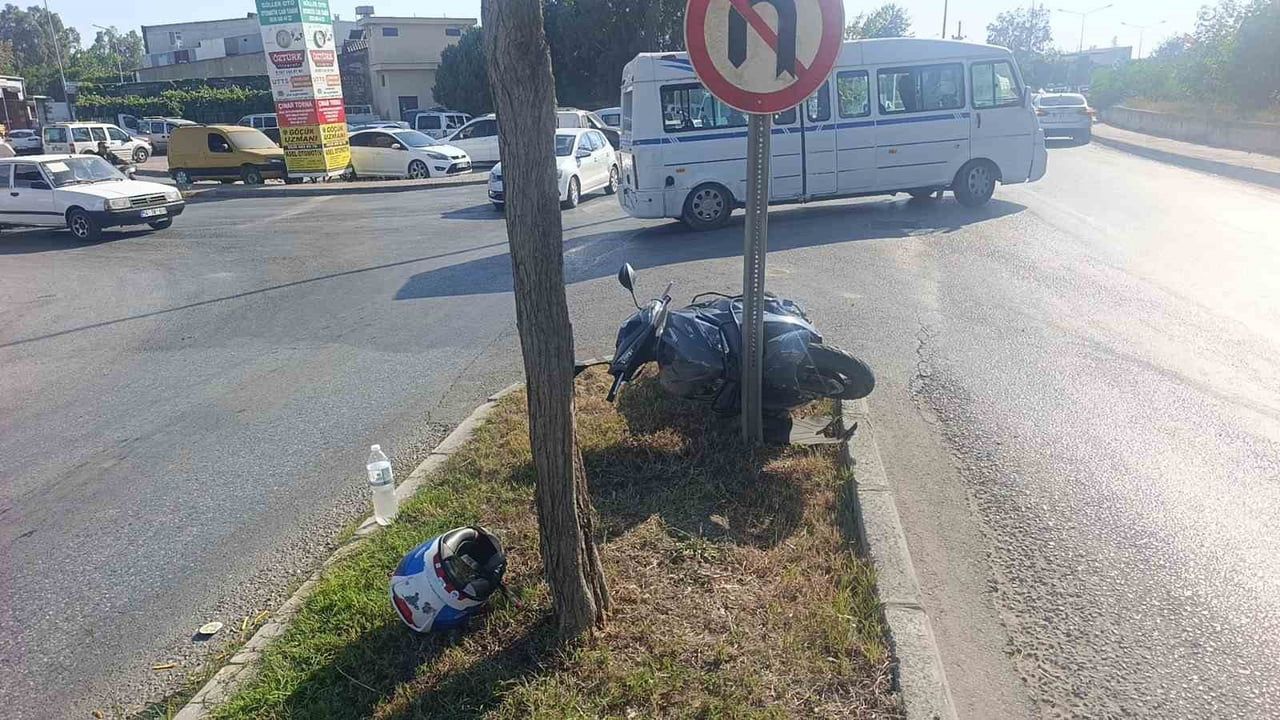 Manavgat'ta otomobil ile motosiklet çarpıştı: 1 yaralı