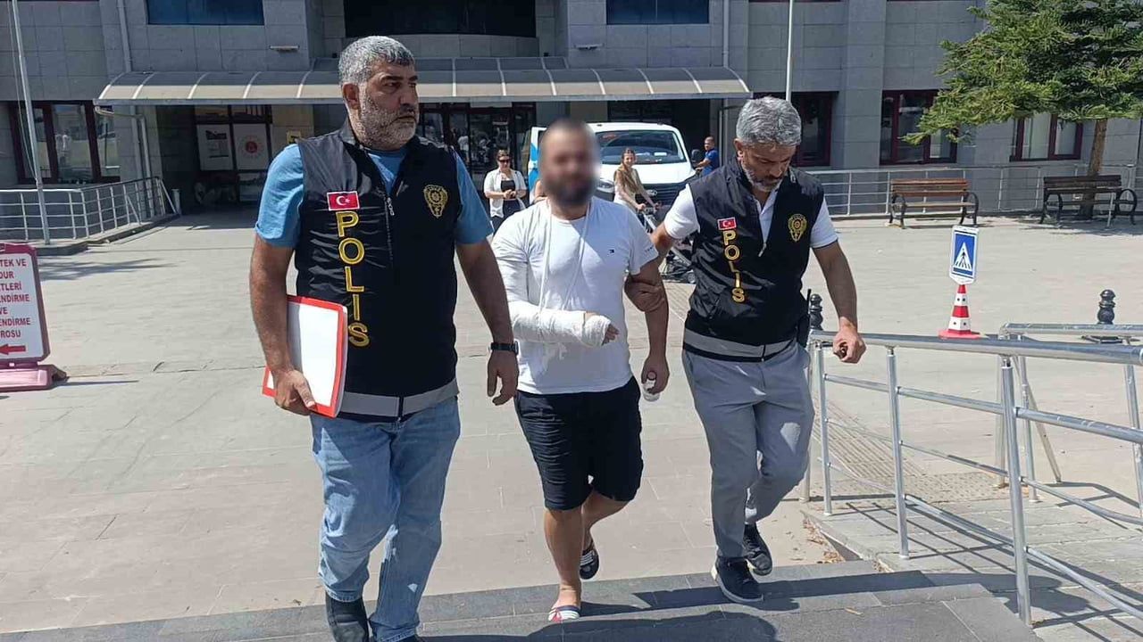 manavgat'ta üç firari hükümlü aynı gün içinde cezaevine gönderildi