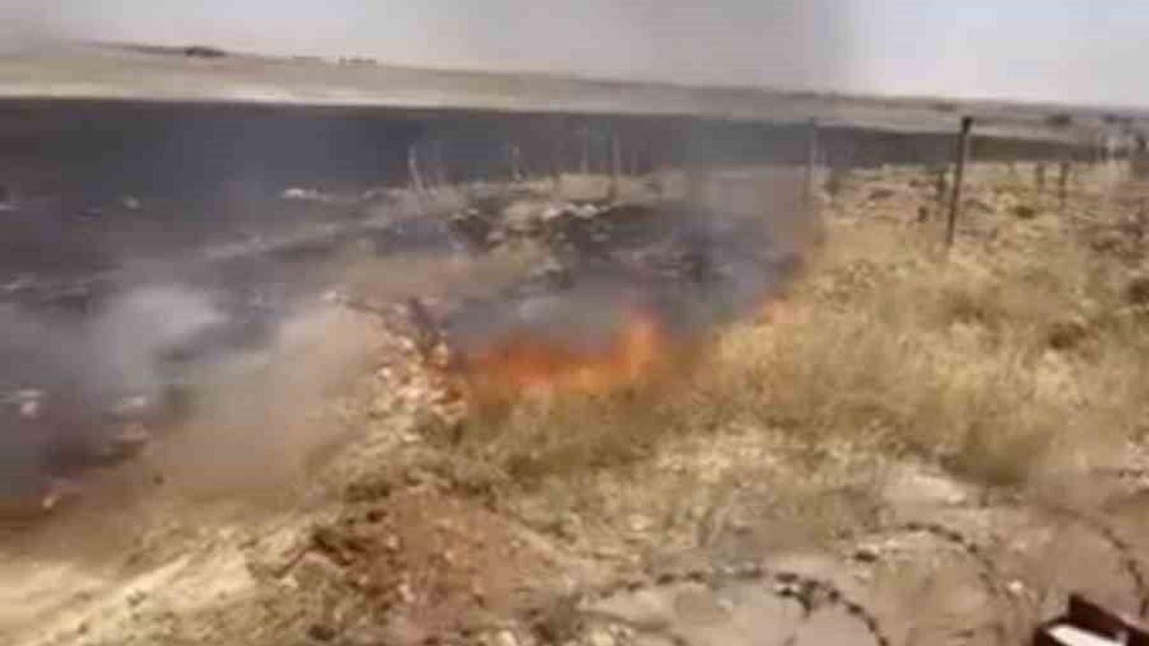Mardin’de Nusaybin ilçesinde anız yangınına müdahale sürüyor