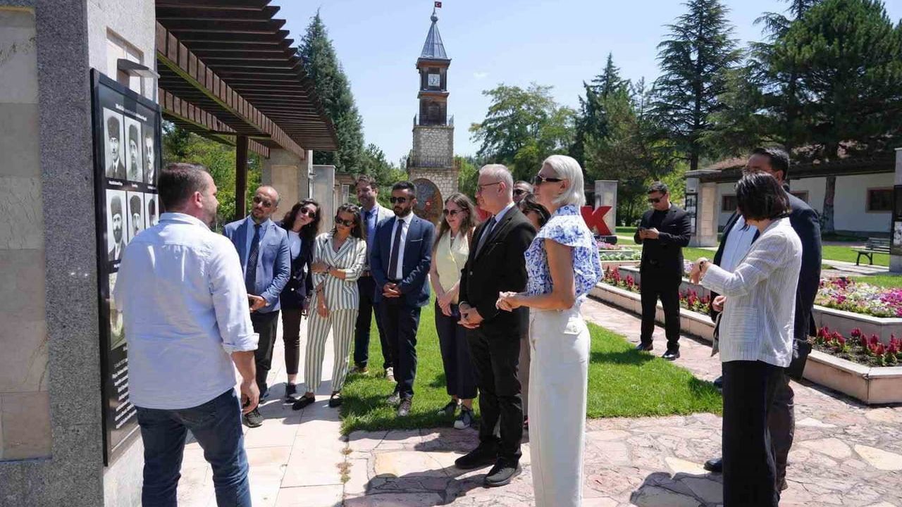 Marmara Belediyeler Birliği heyeti Bilecik'te belediye projelerini yerinde inceledi
