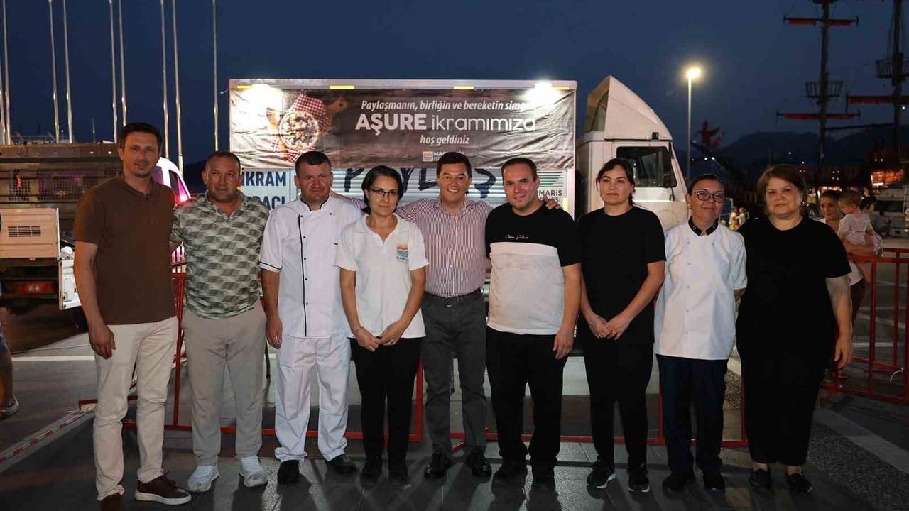 Marmaris Belediyesi'nden 2 bin kişilik aşure hayrı
