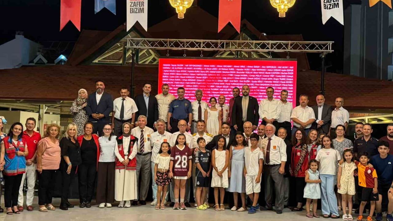Marmaris'te 15 Temmuz şehitleri anma daveti düzenlendi
