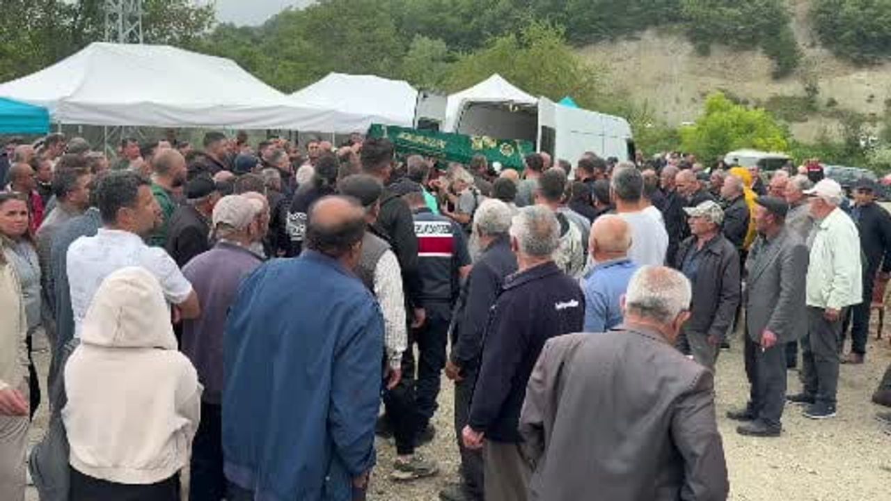 MasterChef şampiyonu Eren Kaşıkçı memleketi Tokat'ta toprağa verildi