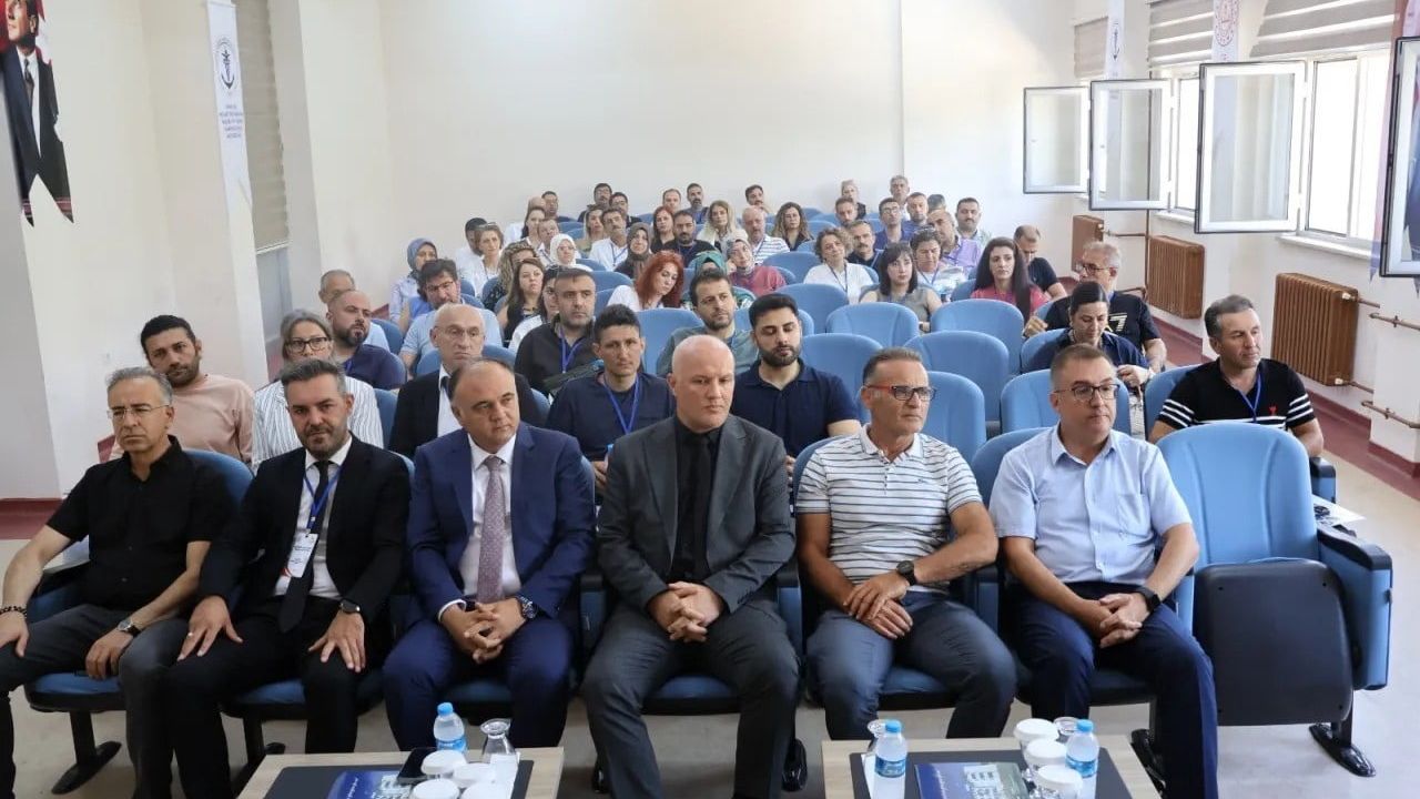 MEB’in Köklerden Günümüze Maarif Hafızasından Geleceğe Erişim Projesi Sinop’ta başladı