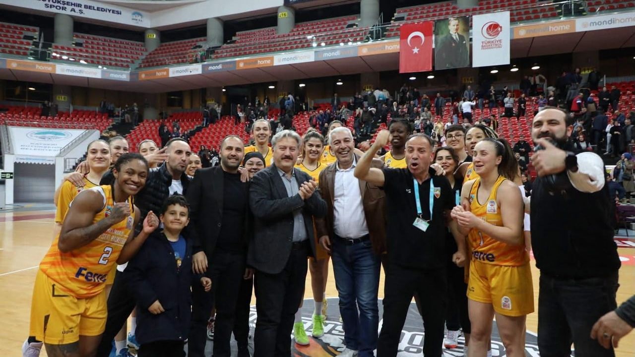 Melikgazi Kayseri ligde kalma kararı aldı