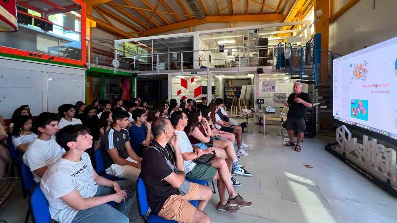 Menteşe Anadolu Lisesi öğrencileri CERN'de bilimle buluştu