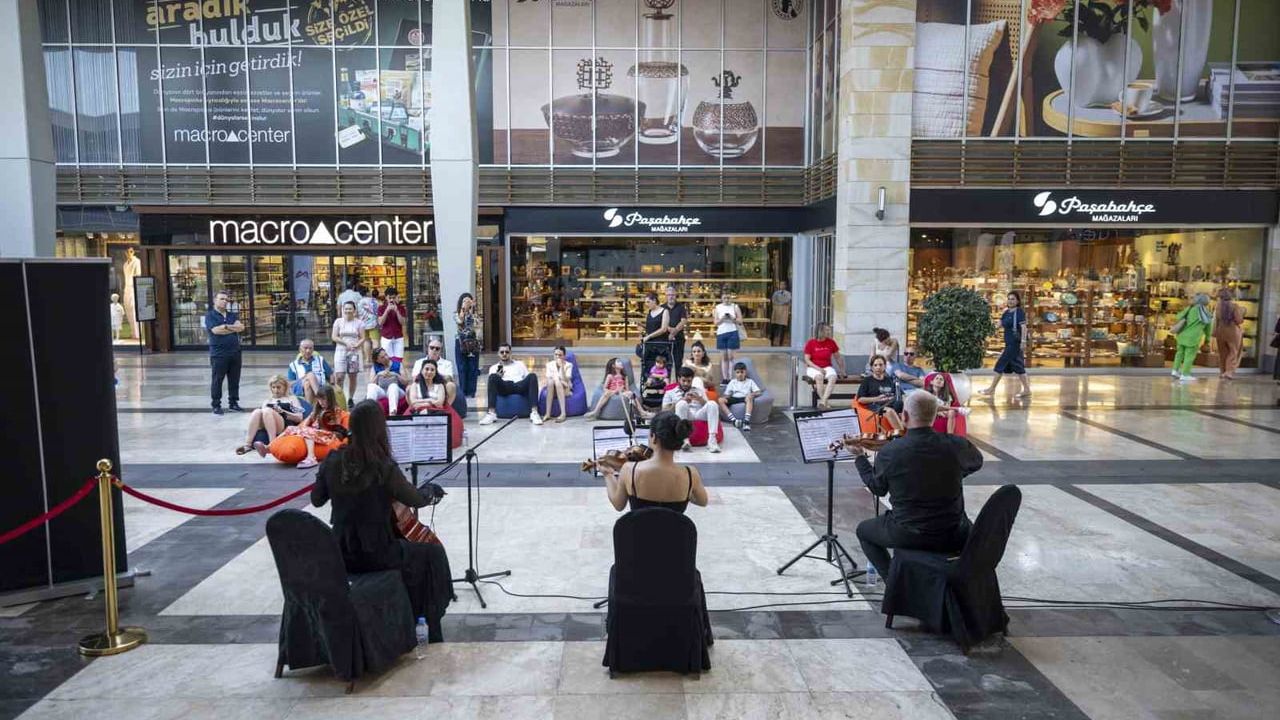 Mersin’de klasik müzik kentin dört bir yanına yayıldı