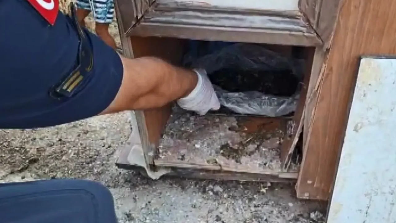Mersin ilçelerinde uyuşturucu operasyonunda 26 kişiye işlem