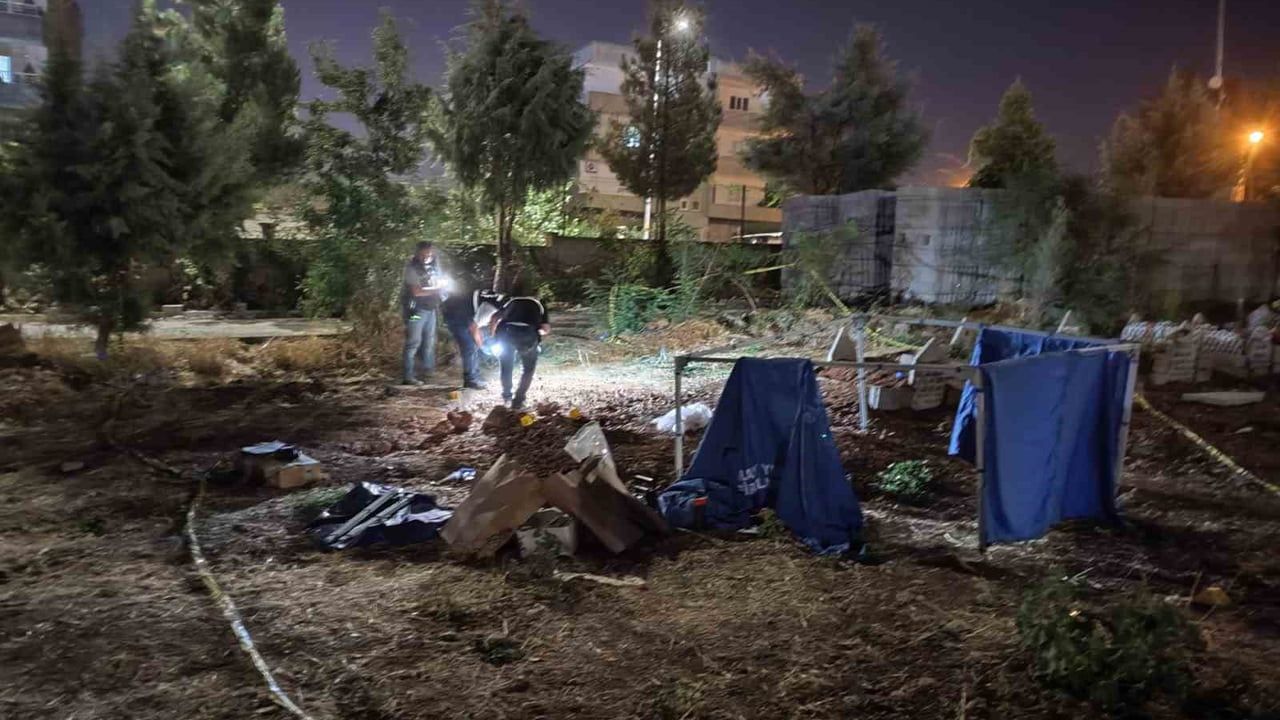 Mezarlıkta 3 can kaybı valilik saldırıyı önceki husumete bağlıyor