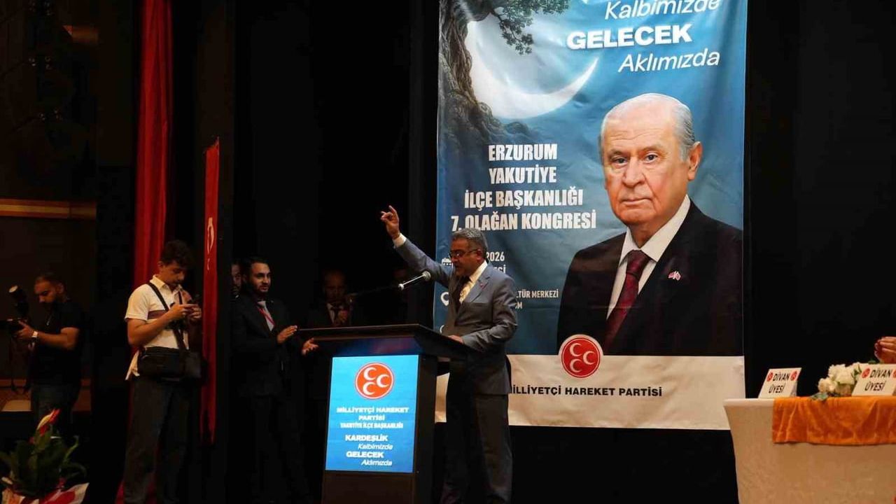 MHP Yakutiye ilçe kongresi yapıldı: Sinan Demir yeniden başkan