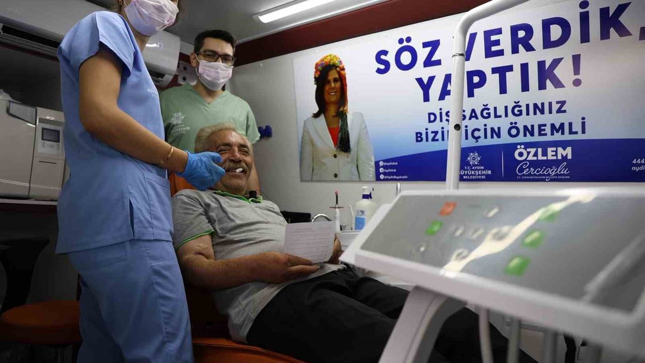 Mobil ağız ve diş sağlığı klinikleri üç ilçede hizmet verdi