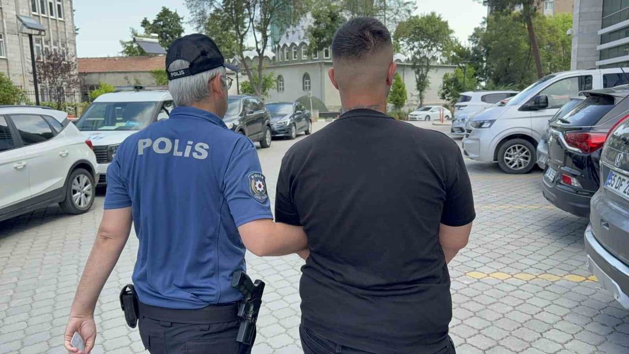 Motosiklet ile elektrikli bisiklet çarpıştı: 63 yaşındaki kadın hayatını kaybetti
