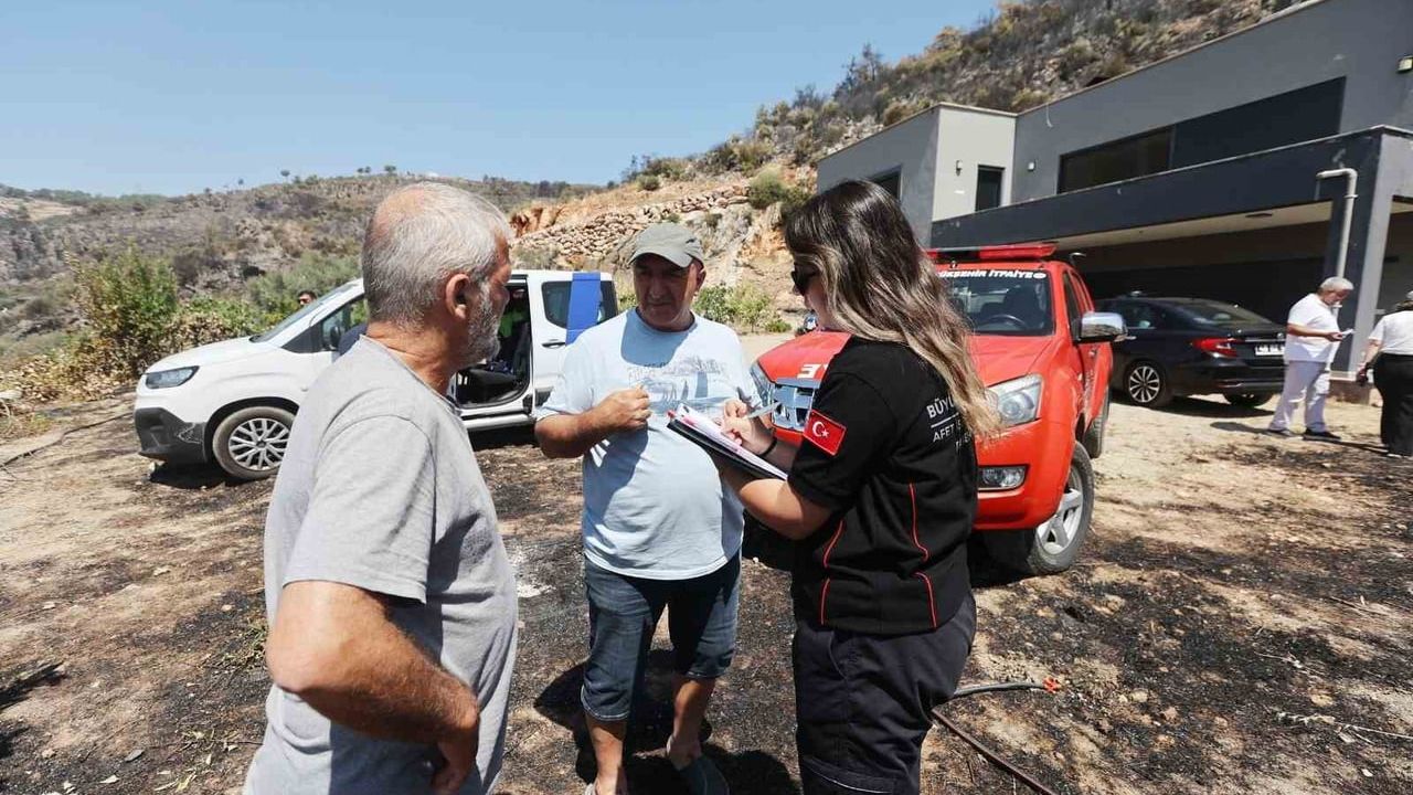 Muğla büyükşehir ekipleri Gökçeovacık'ta kapsamlı hasar tespiti yapıyor