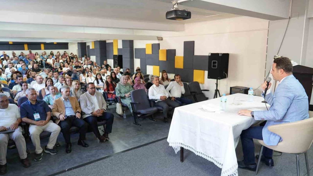 Muğla’da yönetici adayları geleceğe hazırlanıyor