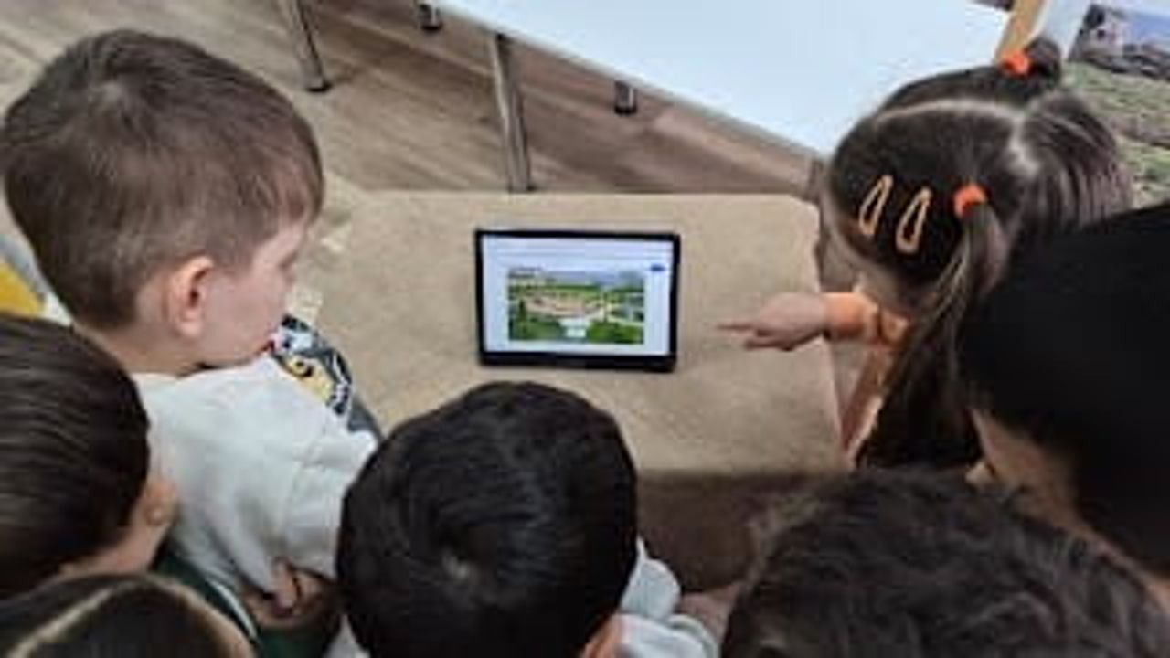 Muş’tan dünyaya uzanan eğitim başarısı: iki uluslararası eTwinning projesi tamamlandı