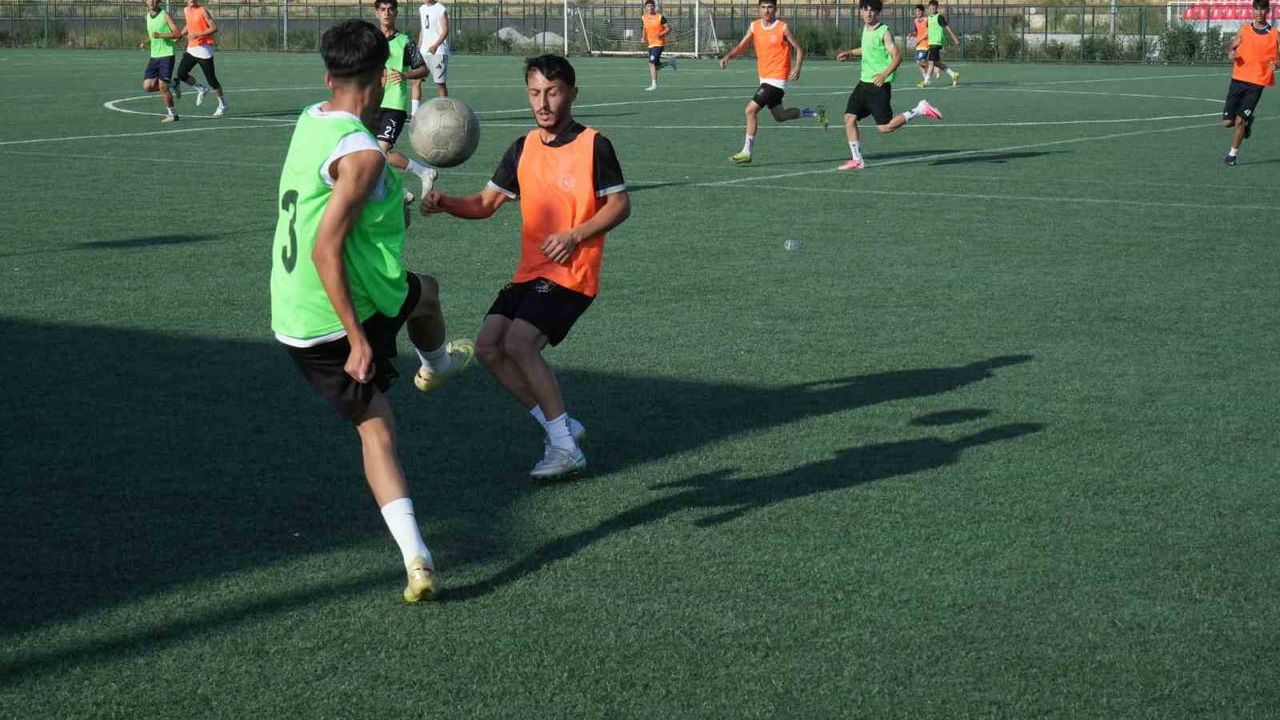 Muşspor gelecek için seçiyor: bin genç arasında yeni kadrolar şekilleniyor