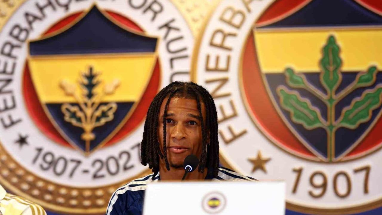 Nathan Ake: en önemlisi negatif durumda bile pozitif kalmak