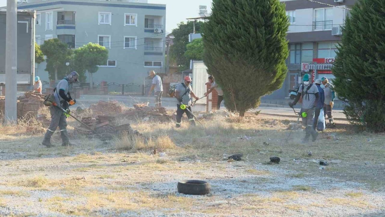 Nazilli'de sanayi bölgesinde sabah temizliğiyle düzen seferberliği