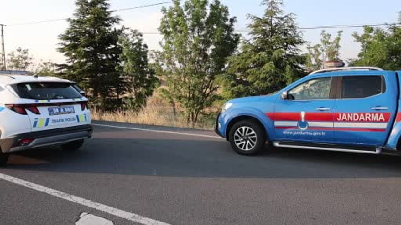 Nevşehir'de takla atan otomobilde aynı aileden 3 kişi öldü, 1 kişi yaralandı