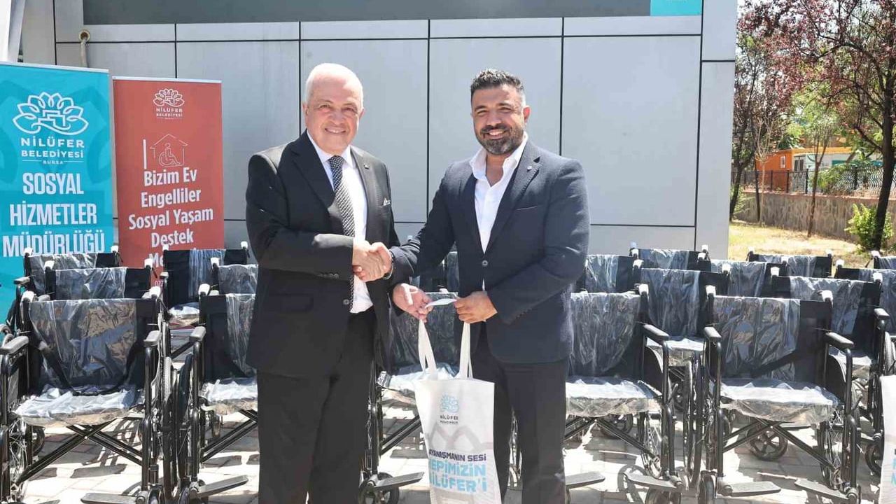 Nilüfer'de 118-K Lions Federasyonu'ndan 60 tekerlekli sandalye teslimi