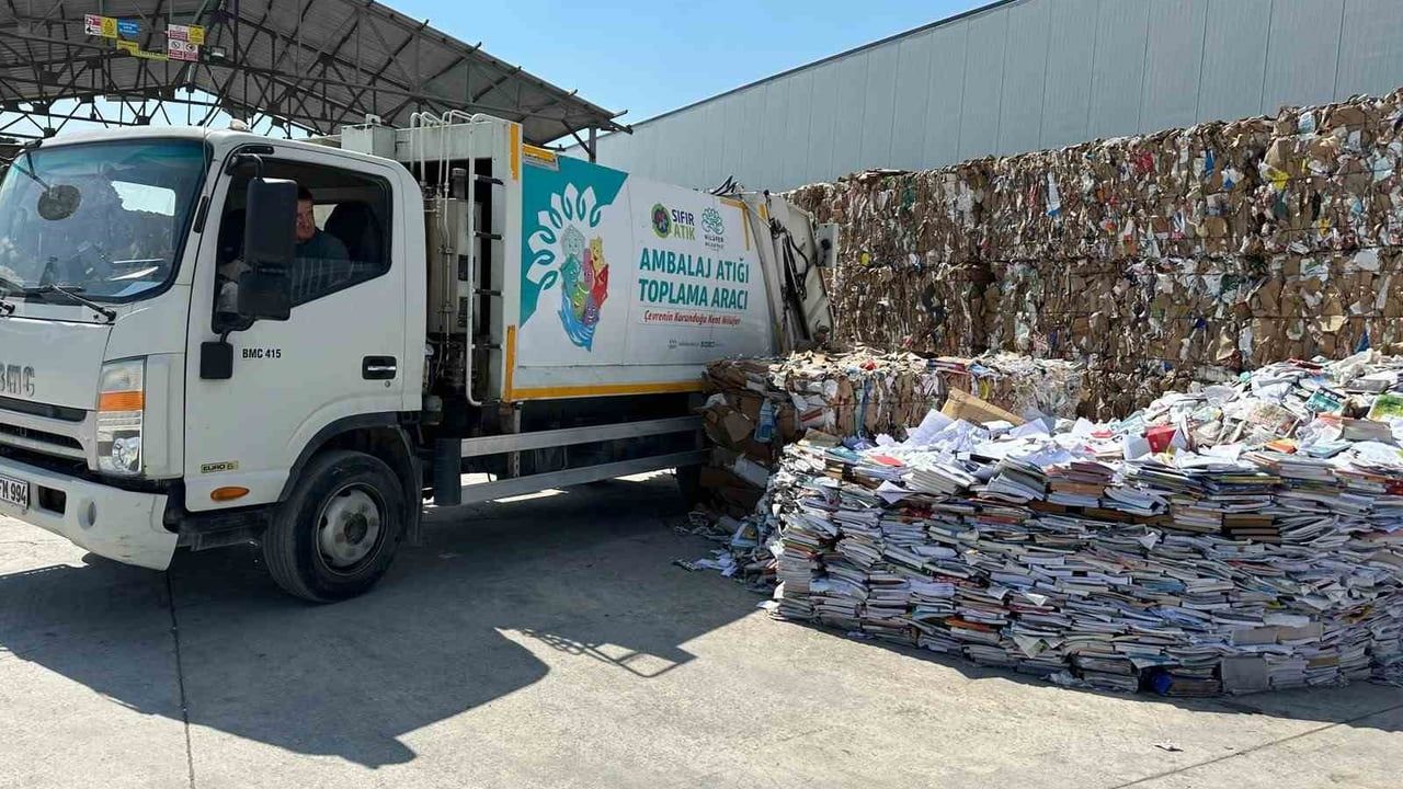 Nilüfer’de kitap geri dönüşüm kampanyası 7 bin tonla tamamlandı