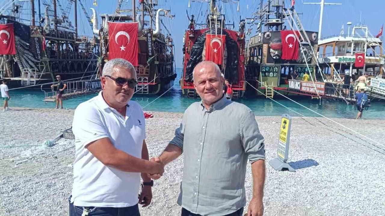 Ölüdeniz’de 1 Temmuz Denizcilik ve Kabotaj Bayramı coşkuyla kutlandı