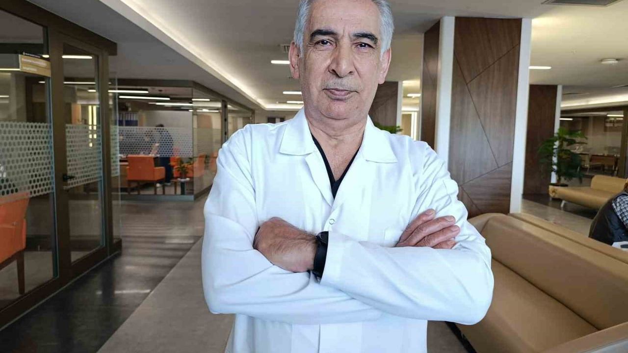 Op. Dr. Atlı: Ebola iç ve dış organlarda kanamalarla seyreden bir hastalık