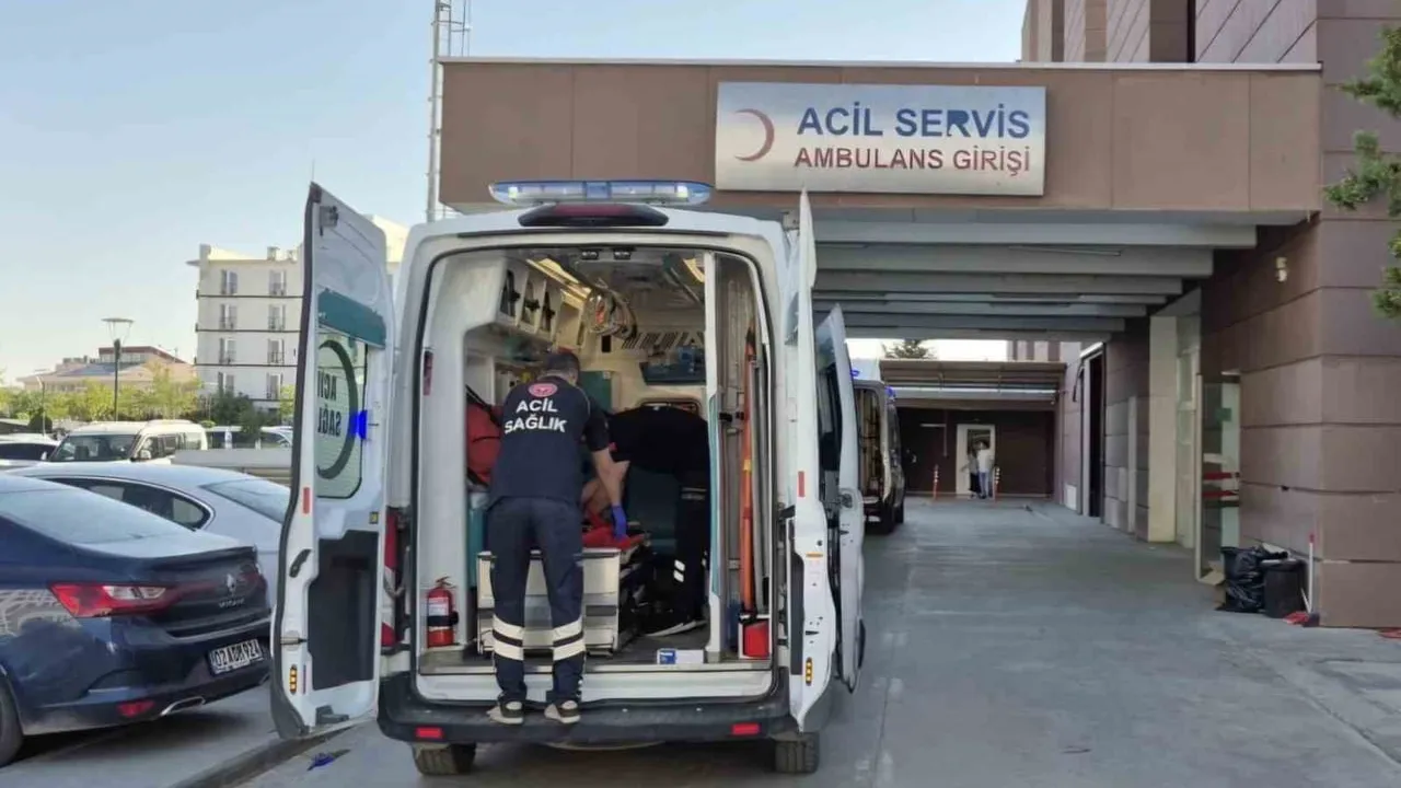 Organize sanayi bölgesinde iş kazası: kumaş tıraşlama makinesine sağ eli sıkıştı