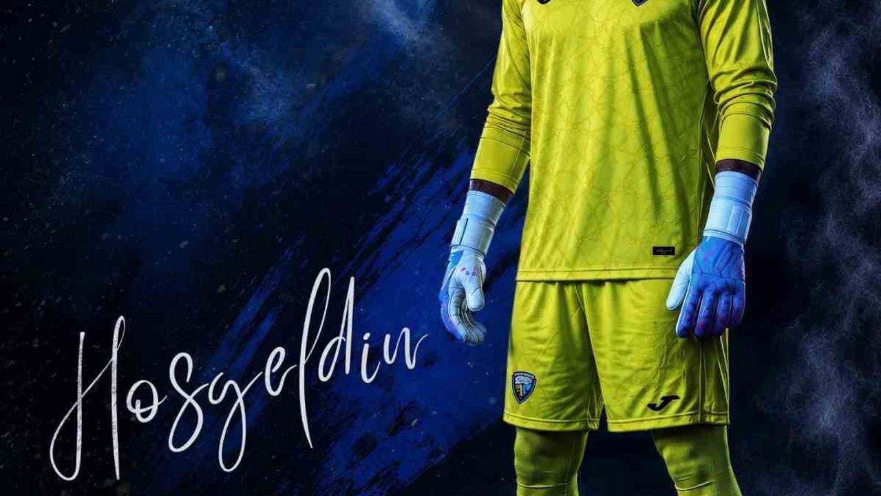 Orhan Kurşun Karacabey Belediyespor'da