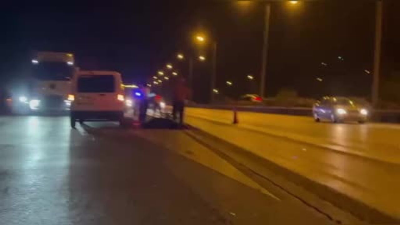 Osmaniye'nin Bahçe ilçesinde motosiklet tırın altına girdi, sürücü hayatını kaybetti