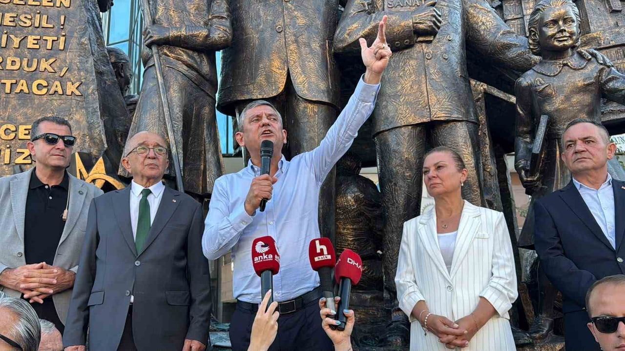 Özgür Özel’den Deniz Göktaş’a destek