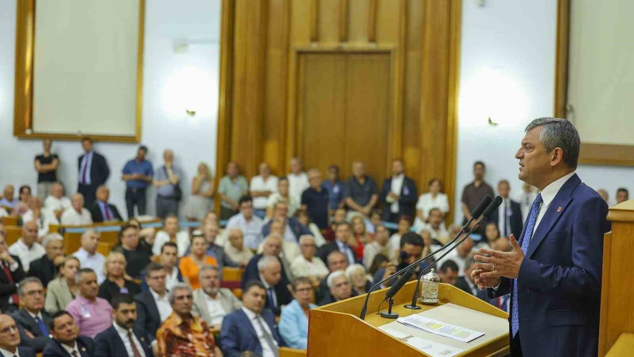 Özgür Özel'den Kılıçdaroğlu'na çağrı: 'yüzde 90'ın altında oy alırsam siyaseti bırakıyorum'