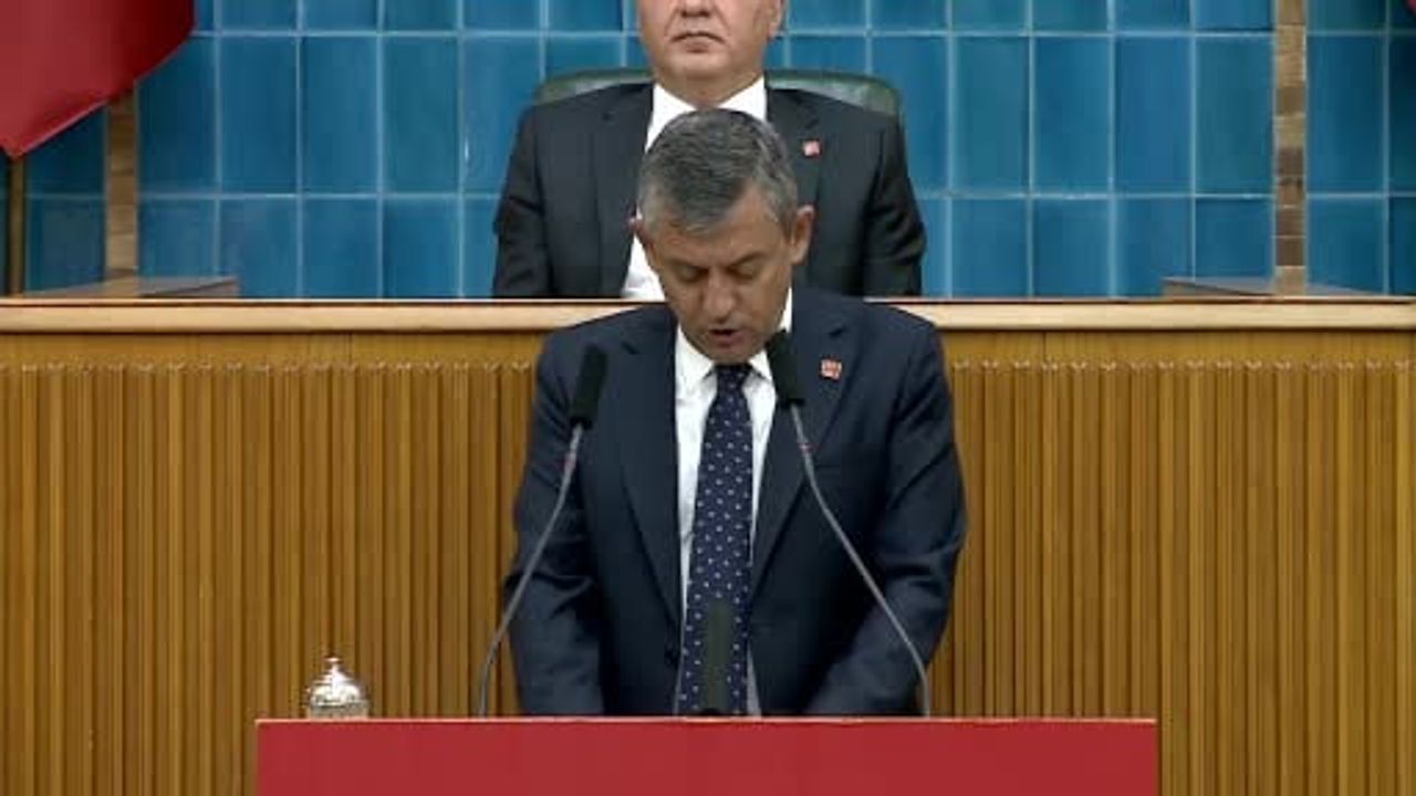 Özgür Özel yeni partinin ilk adımlarını ve grup kürsüsüne veda mesajını açıkladı