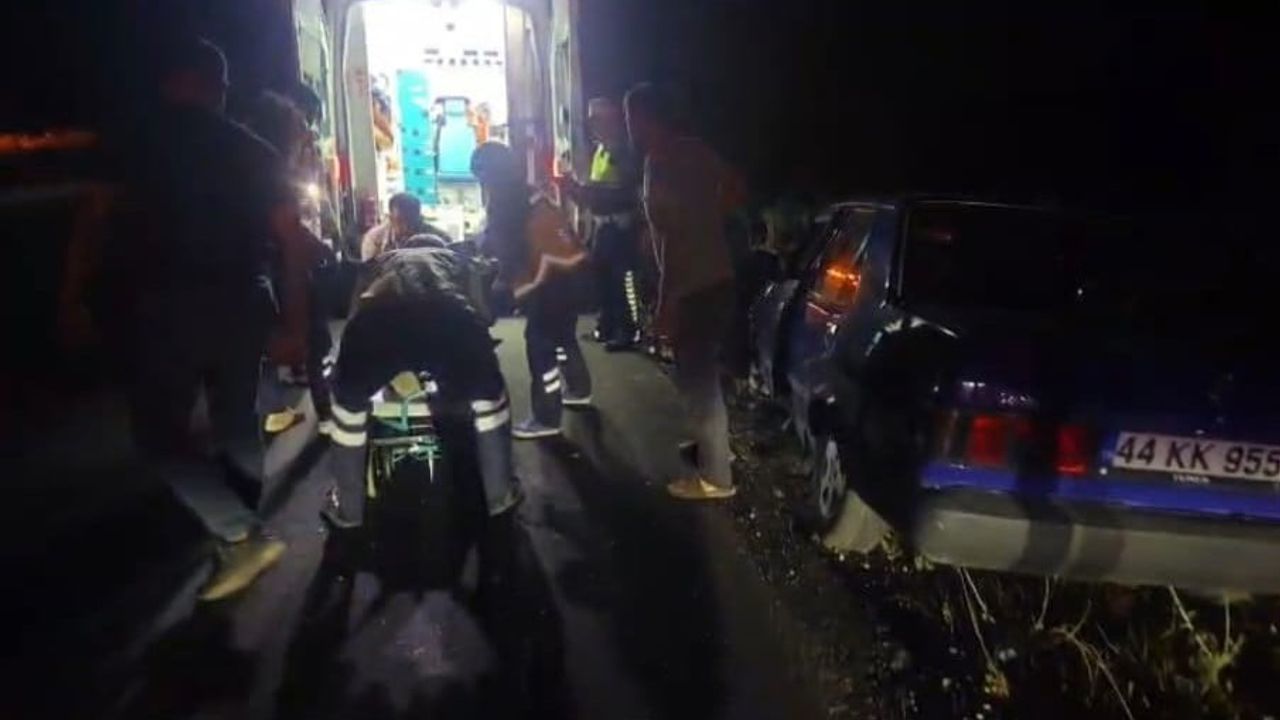 Patlayan lastik refüje çarptı: Malatya'da sürücü yaralandı