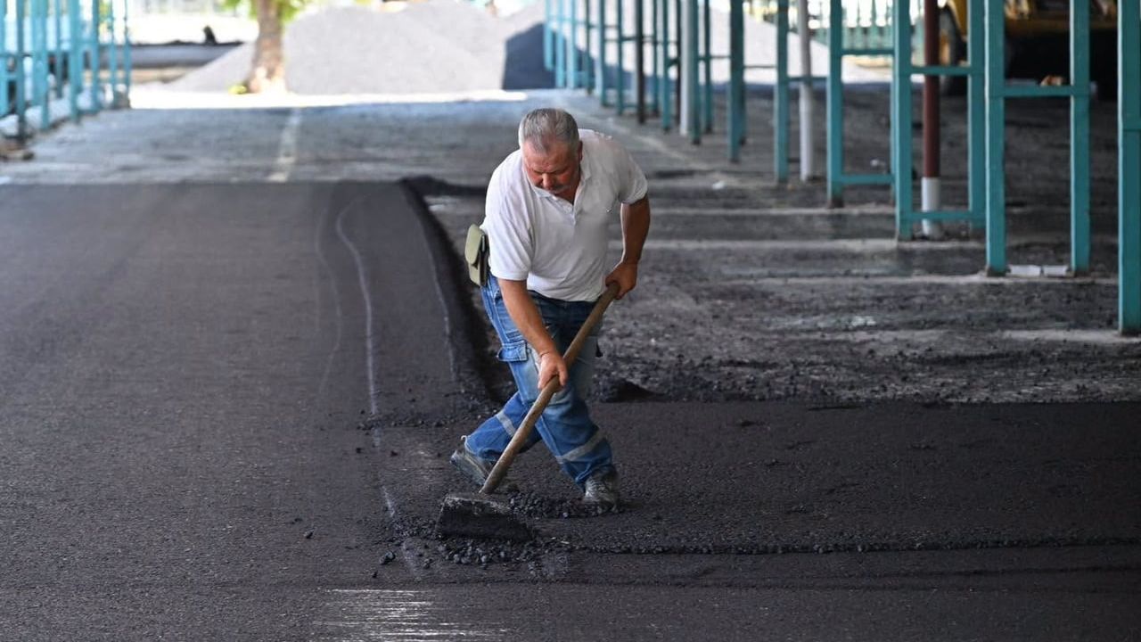 Perşembe Pazarı'na 500 araçlık otopark ve sıcak asfalt çalışması