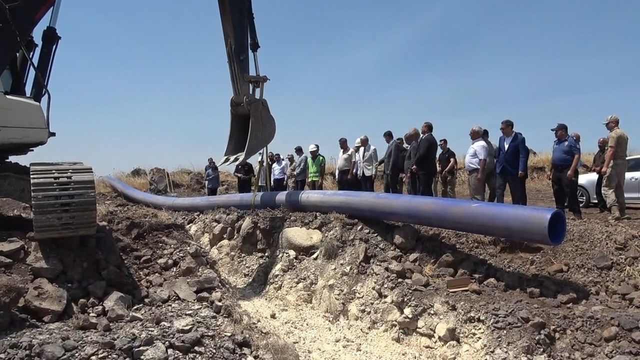 Polateli-Şahinbey OSB'ye su akışı için isale hattı temeli atıldı
