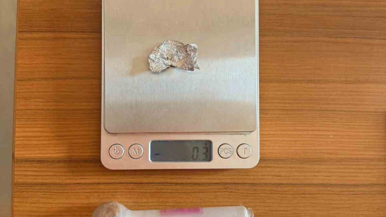 Polis aramaları sonucu Afyonkarahisar'da 29 kişi yakalandı
